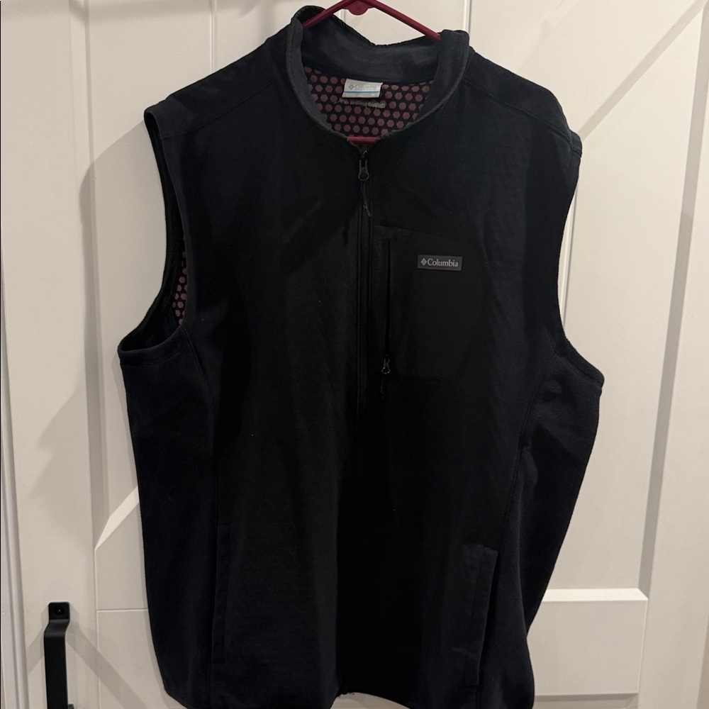 Columbia Vest